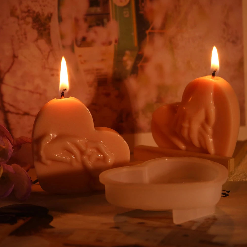 Romantic Couple Hand-in-Heart Silicone Candle Mold DIY Valentine's Day Scented Wax & Soap DIY Love-Themed Craft Molds