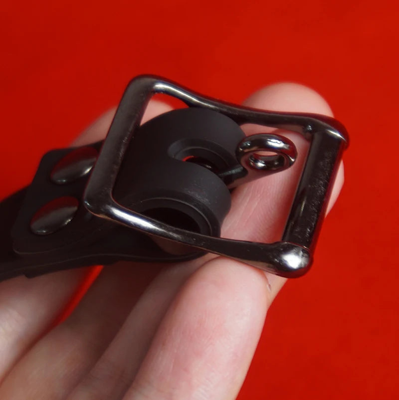 BDSM Dreifach-Ball-Mundknebel, Medizinischer Silikon-Sklavenknebel, Deepthroat-Bondage-Fesseln, Sexspielzeug für Paare, Spiele für Erwachsene