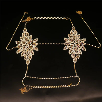 Conjunto de joyería corporal sexy de moda, sujetador con cadena de diamantes de imitación y tanga, conjunto de arnés brillante, cadena para el pecho y bragas, cadena de lencería con flores.